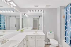 1214 BAY CLUB CIRCLE, TAMPA, FL 33607 Sold 07/29/24