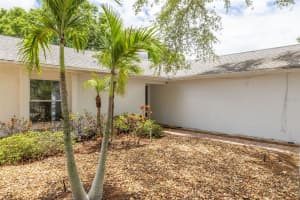 2656 RIDGE LANE, PALM HARBOR, FL 34684 Sold 04/14/25