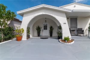 1006 IBIS COURT, DUNEDIN, FL 34698 Sold 09/20/24