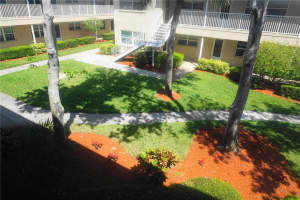 10039 62ND AVENUE, SAINT PETERSBURG, FL 33708 Sold 01/31/25