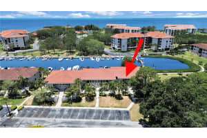 1802 MARINER DRIVE, TARPON SPRINGS, FL 34689 Sold 01/10/25