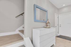 946 HIGHLAND AVENUE, DUNEDIN, FL 34698 Sold 07/15/24
