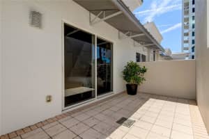 331 CLEVELAND STREET, CLEARWATER, FL 33755 - MLS#MFRU8246291