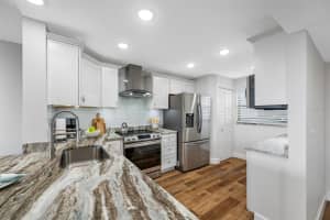 900 COVE CAY DRIVE, CLEARWATER, FL 33760 Sold 08/02/24