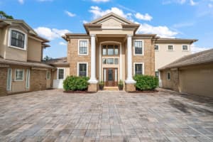 667 RICHMOND CLOSE, TARPON SPRINGS, FL 34688 Sold 09/15/25