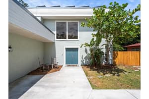 2030 RIDGELANE ROAD, CLEARWATER, FL 33755 Sold 12/06/24
