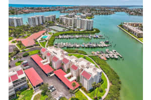 7903 SAILBOAT KEY BOULEVARD, SOUTH PASADENA, FL 33707 Sold 10/03/24