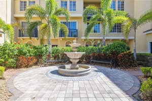 5221 BEACH BREEZE COURT, TAMPA, FL 33609 Sold 12/02/24