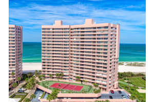 1310 GULF BOULEVARD, CLEARWATER BEACH, FL 33767 Sold 07/31/24