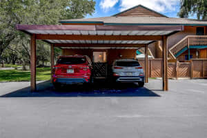 2103 LENNOX ROAD, PALM HARBOR, FL 34683 Sold 01/23/25