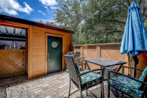 2103 LENNOX ROAD, PALM HARBOR, FL 34683 Sold 01/23/25