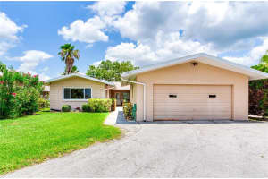15525 REDINGTON DRIVE, REDINGTON BEACH, FL 33708 Sold 03/11/25
