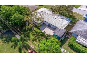 11425 80TH AVENUE, SEMINOLE, FL 33772 Sold 03/14/25