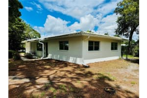 1001 75TH AVENUE, SAINT PETERSBURG, FL 33702 Sold 05/02/25