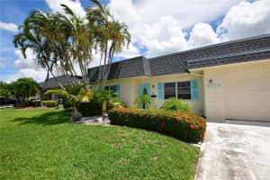 9113 PINEHURST DRIVE, SEMINOLE, FL 33777 Sold 10/01/24