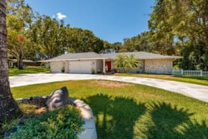 2191 PADDOCK CIRCLE, DUNEDIN, FL 34698 Sold 05/06/25