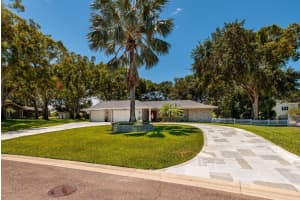 2191 PADDOCK CIRCLE, DUNEDIN, FL 34698 Sold 05/06/25