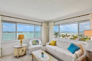 4750 COVE CIRCLE, SAINT PETERSBURG, FL 33708 Sold 07/26/24