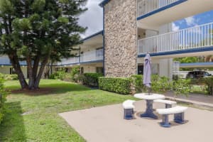 6100 12TH STREET, ST PETERSBURG, FL 33705 Sold 10/16/24