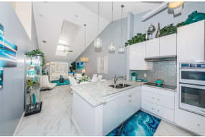 169 SUN ISLE CIRCLE, TREASURE ISLAND, FL 33706 Sold 04/03/25