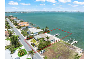 426 55TH AVENUE, ST PETE BEACH, FL 33706 Sold 09/13/24