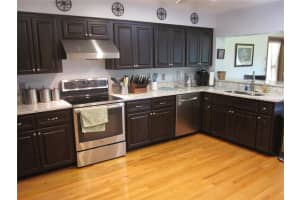 1550 MIDNIGHT PASS WAY, CLEARWATER, FL 33765 Sold 10/31/24