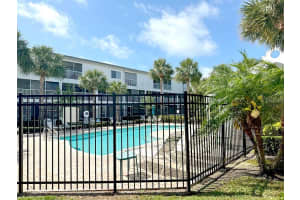14710 SEMINOLE TRAIL, SEMINOLE, FL 33776 Sold 12/06/24