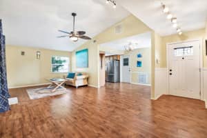 1201 CROSSBOW LANE, TARPON SPRINGS, FL 34689 Sold 09/30/24
