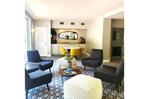 210 5TH AVENUE, SAINT PETERSBURG, FL 33701 Sold 09/13/24