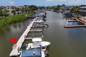 645 DRAKE LANE, DUNEDIN, FL 34698 Sold 09/30/24