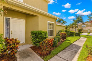 11239 KAPOK GRAND CIRCLE, SAINT PETERSBURG, FL 33708 Sold 07/29/24