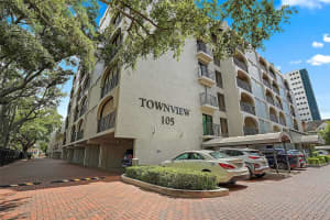 105 4TH AVENUE, SAINT PETERSBURG, FL 33701 Sold 01/24/25