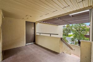 796 VILLAGE LAKE TERRACE, ST PETERSBURG, FL 33716 Sold 12/08/24