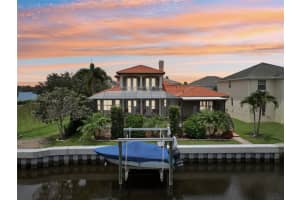334 MANATEE LANE, TARPON SPRINGS, FL 34689 Sold 06/10/25