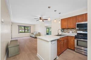 1467 MISSION HILLS BOULEVARD, CLEARWATER, FL 33759 Sold 08/09/24