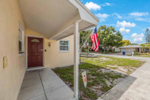 13937 85TH TERRACE, SEMINOLE, FL 33776 Sold 03/21/25
