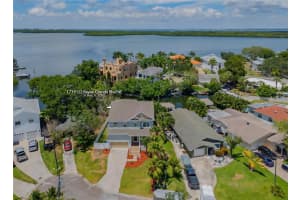 1739 1/2 BAYOU GRANDE BOULEVARD, ST PETERSBURG, FL 33703 Sold 09/12/24