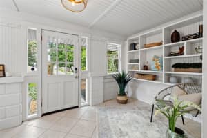 1008 19TH AVENUE, SAINT PETERSBURG, FL 33704 Sold 10/31/24