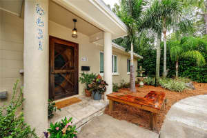 6631 EMERSON AVENUE, SAINT PETERSBURG, FL 33707 Sold 09/23/24
