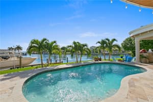 2097 MASSACHUSETTS AVENUE, ST PETERSBURG, FL 33703 Sold 07/30/24