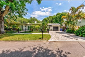 402 ROYAL POINCIANA DRIVE, TAMPA, FL 33609 Sold 08/15/24