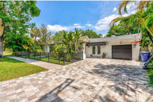 402 ROYAL POINCIANA DRIVE, TAMPA, FL 33609 Sold 08/15/24