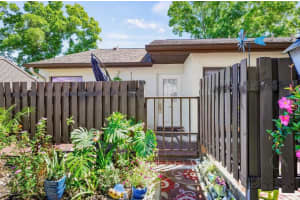 1725 PINE RIDGE WAY, PALM HARBOR, FL 34684 Sold 12/05/24