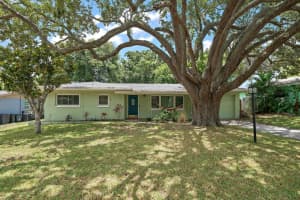 329 15TH AVENUE, LARGO, FL 33770 Sold 12/06/24