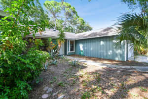 2101 PINEHURST STREET, SARASOTA, FL 34231 Sold 09/16/24