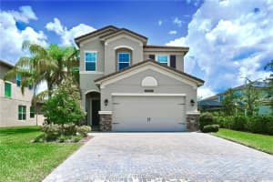 31157 LINDENTREE DRIVE, WESLEY CHAPEL, FL 33543 Sold 01/23/25