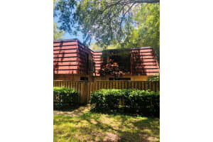 2747 5TH COURT, PALM HARBOR, FL 34684 Sold 11/19/24