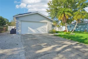 9472 86TH AVENUE, SEMINOLE, FL 33777 Sold 01/21/25