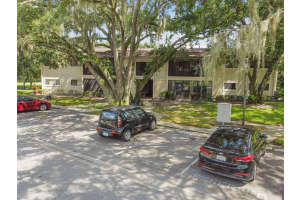 6015 LAKETREE LANE, TEMPLE TERRACE, FL 33617 Sold 09/19/24