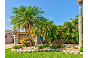 3918 FLORAMAR TERRACE, NEW PORT RICHEY, FL 34652 Sold 08/30/24
